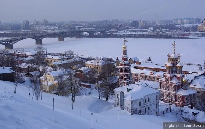 Вал и ров у Детского дома. Автор, дата снимка неизвестны, но вид - не позднее де