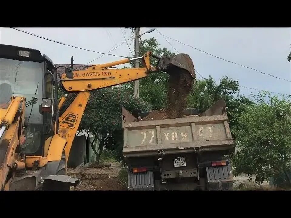 Сколько зарабатывают на самосвале. Молодость на самосвале.