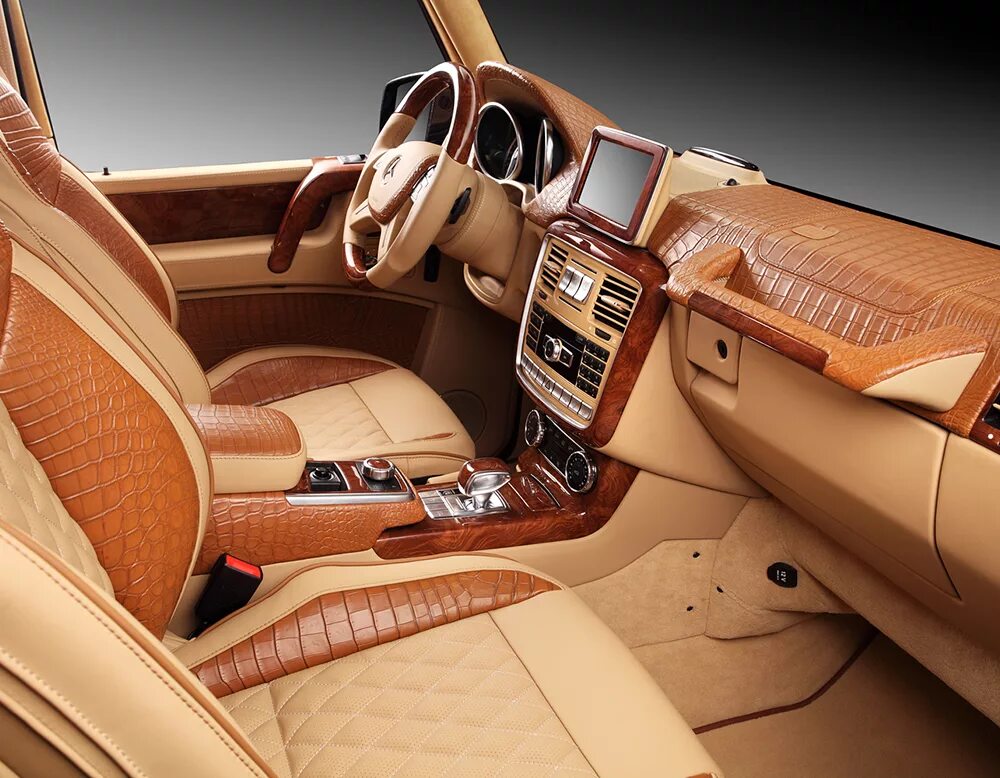 порше панамера турбо салон. Aston martin lagonda taraf салон. мерседес купе gle красный салон. Bentley brooklands coupe. порше панамера салон.