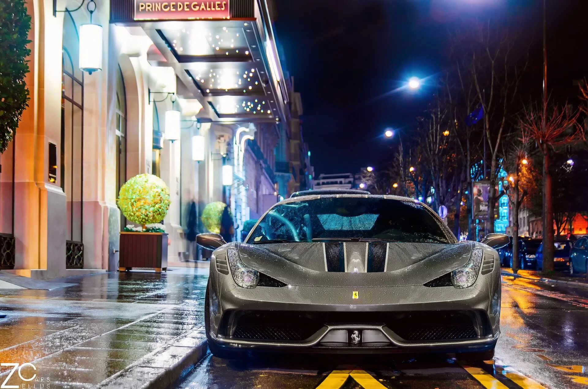 Ferrari 458 speciale в ночном городе. Крутые Тачки в городе. Город ночь спорткары. Шикарные авто.
