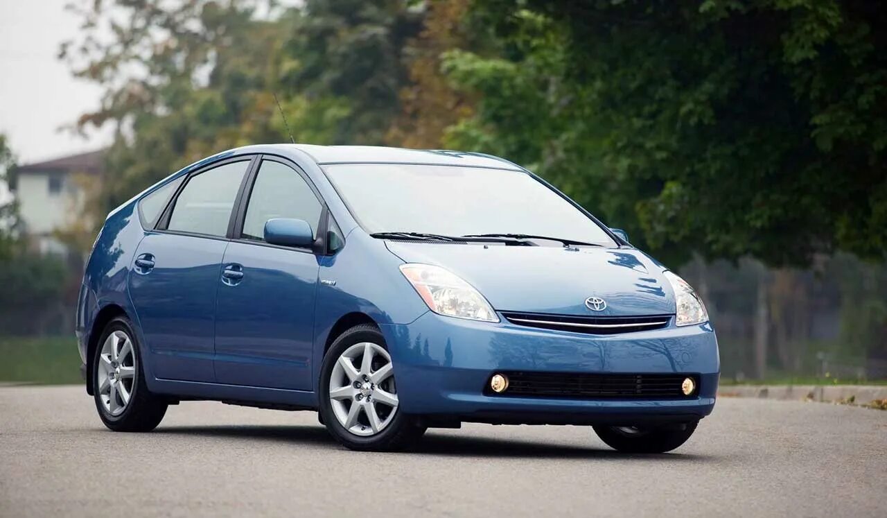 Toyota prius v ( ) 2015. Тойота приус б. 2016 toyota prius v. Toyota prius alpha 2017. Toyota prius 2015.