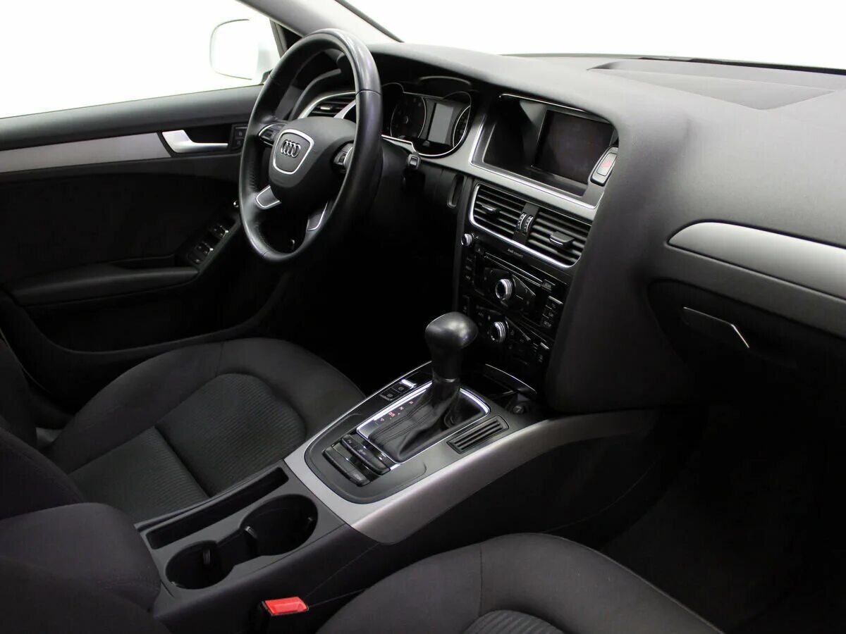 Б8 рестайлинг. Ауди а4 б8 2014. ауди а4 рестайлинг салон. audi a4 2014 салон. ауди а4 2014 года салон.