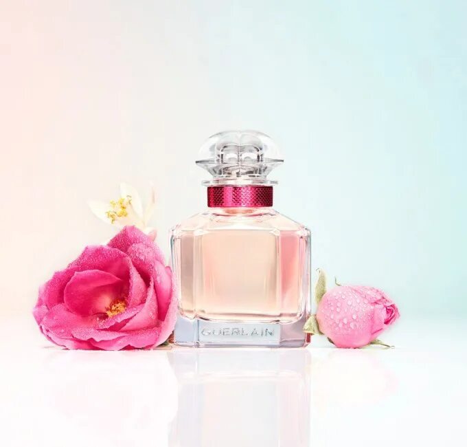 Красивые духи. Розовый флакон духов женских. Духи нарциссо родригес fleur musc. Герлен пион духи. Духи парфюм де марли делина.