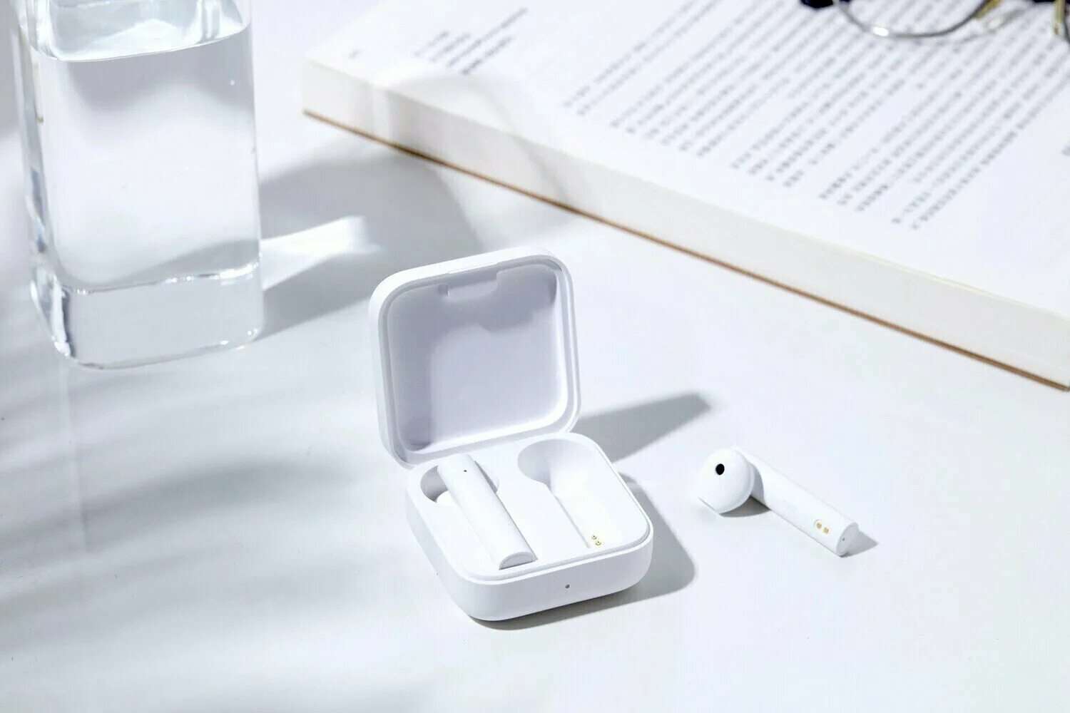 Наушники true wireless xiaomi mi basic. Наушники Xiaomi Earphones 2 Basic. TWS Xiaomi mi true Wireless Earphones 2 Basic. Беспроводные наушники Xiaomi mi true Wireless Earphones 2 Basic White. True Wireless Basic 2 Xiaomi наушники.