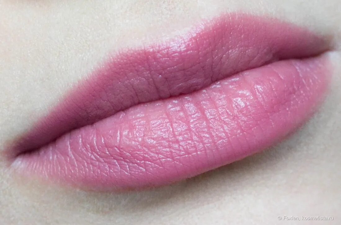 Lips go. 4 тон помады. 925 оттенок помады. essence lips go wow! lip art palette 01. какая помада не стирается с губ.