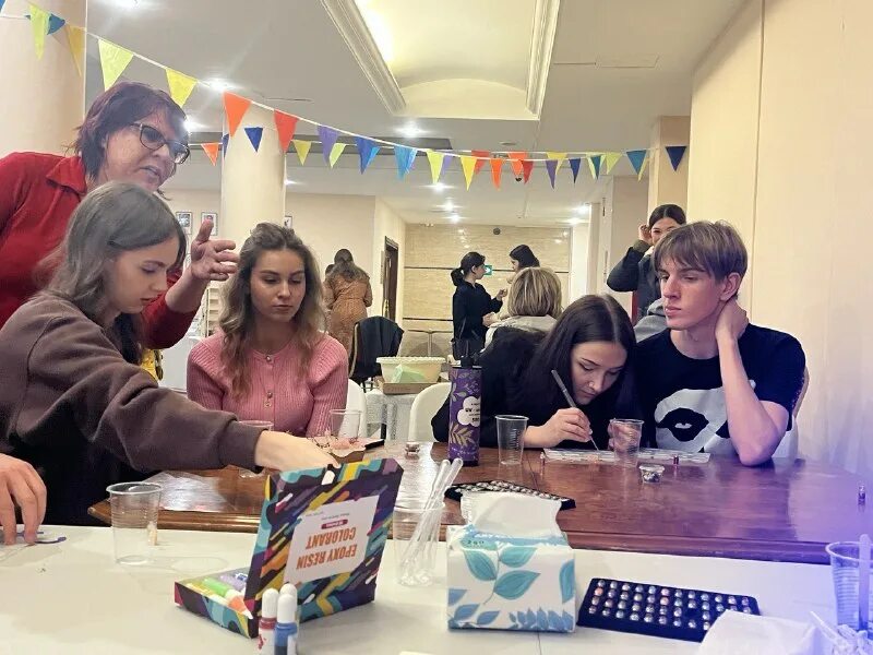 Студенческое самоуправление красноярск. Энрон групп ангарск. Рн групп. Рн групп. Medexpo kyrgyzstan 2022.