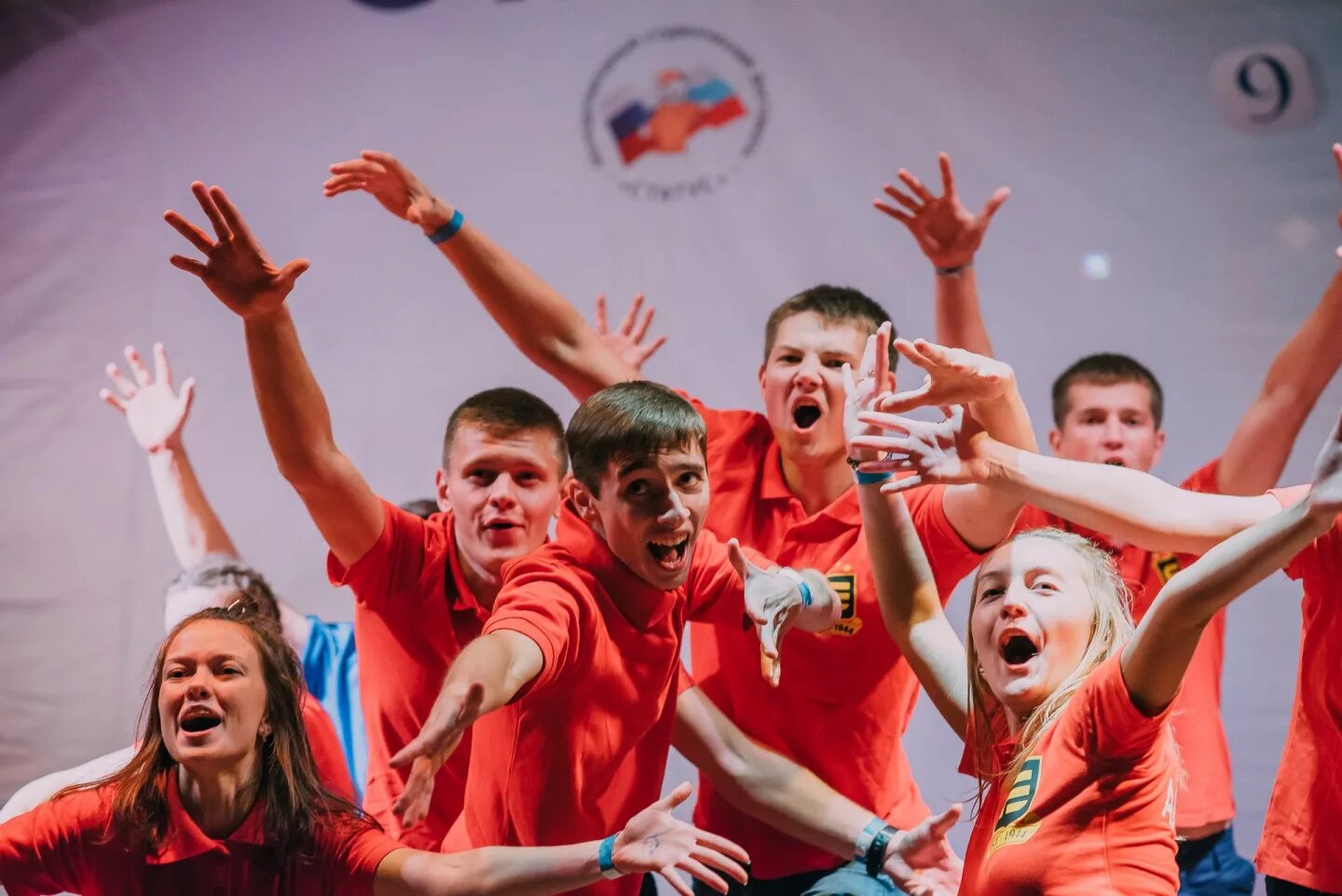 день молодежи в россии 2022 год. патриотизм молодежи. студенты в политике. политическая жизнь молодежи. образовательный туризм.