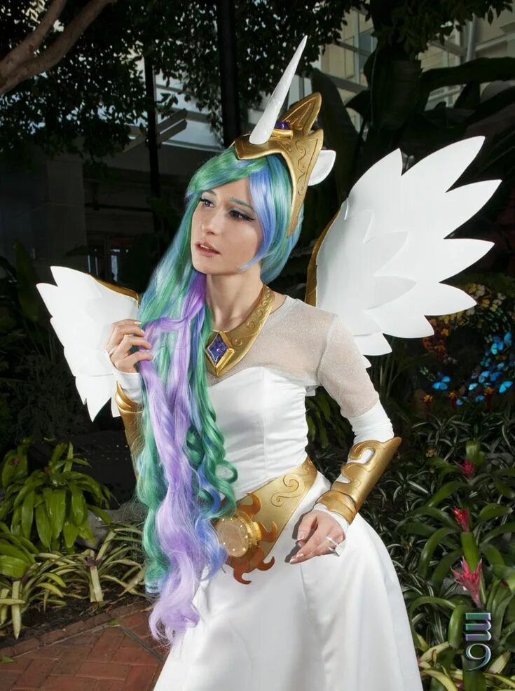 Косплей искорки. Единорожка селестия аниматор. селестия косплей. princess celestia cosplay. аниматор принцесса селестия.