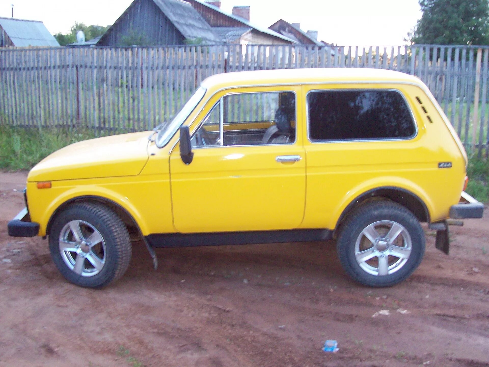 Купить б/у Lada (ВАЗ) 2121 (4x4) I 1.6 MT (75 л.с.) 4WD бензин механика в Нижнем