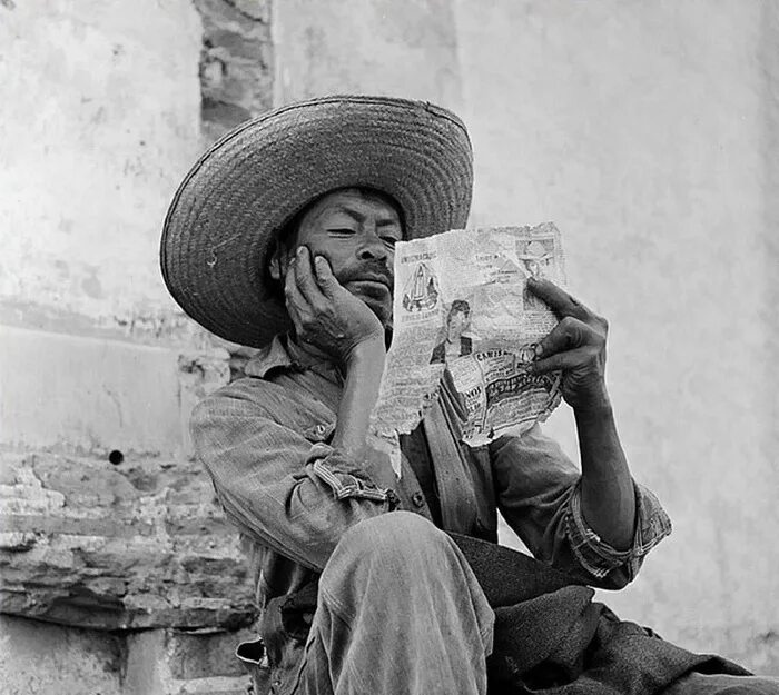 Fat mexican woman home. Самый старый мексиканец. Old mexico. Старая мексика. Мексика женщины.