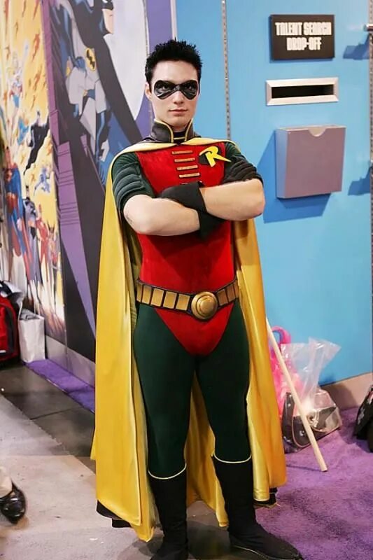 Cosplay robin. Робин кон. Robin Cosplay. Лучший косплей Робина. Косплей ребенок Робин.