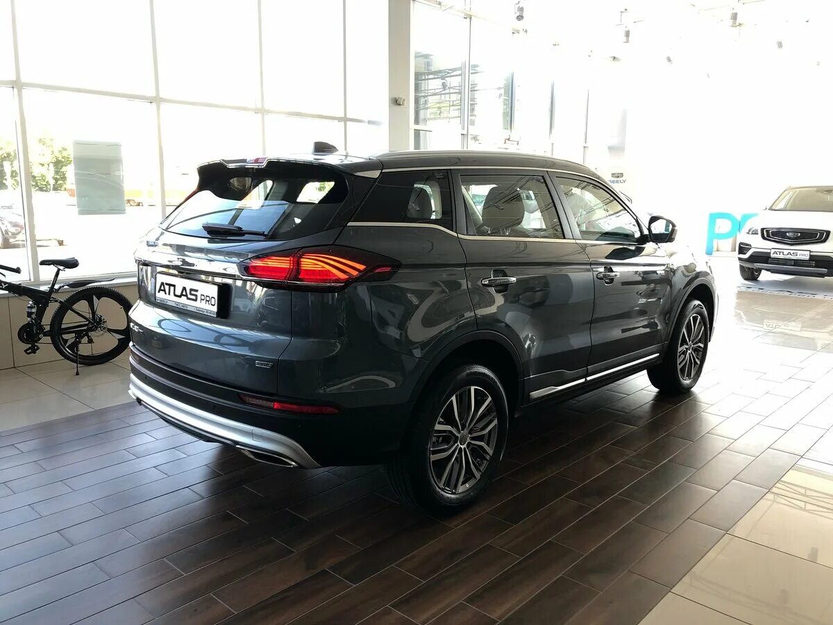 Geely atlas pro, 1,5 4wd 7dct (177 л. Geely atlas pro 2022 черный. Geely atlas pro 2022 интерьер. Geely atlas pro luxury. Geely atlas pro 2022.