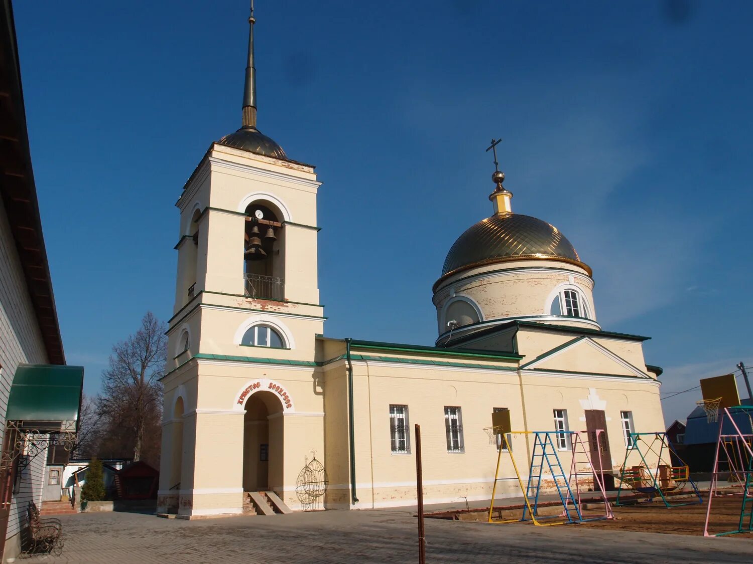 Солнечногорск вертлино. Вертлино церковь солнечногорск. вертлино солнечногорск храм михаила архангела. церковь архангела михаила, деревня вертлино. солнечногорск район д вертлино храм архангела михаила.