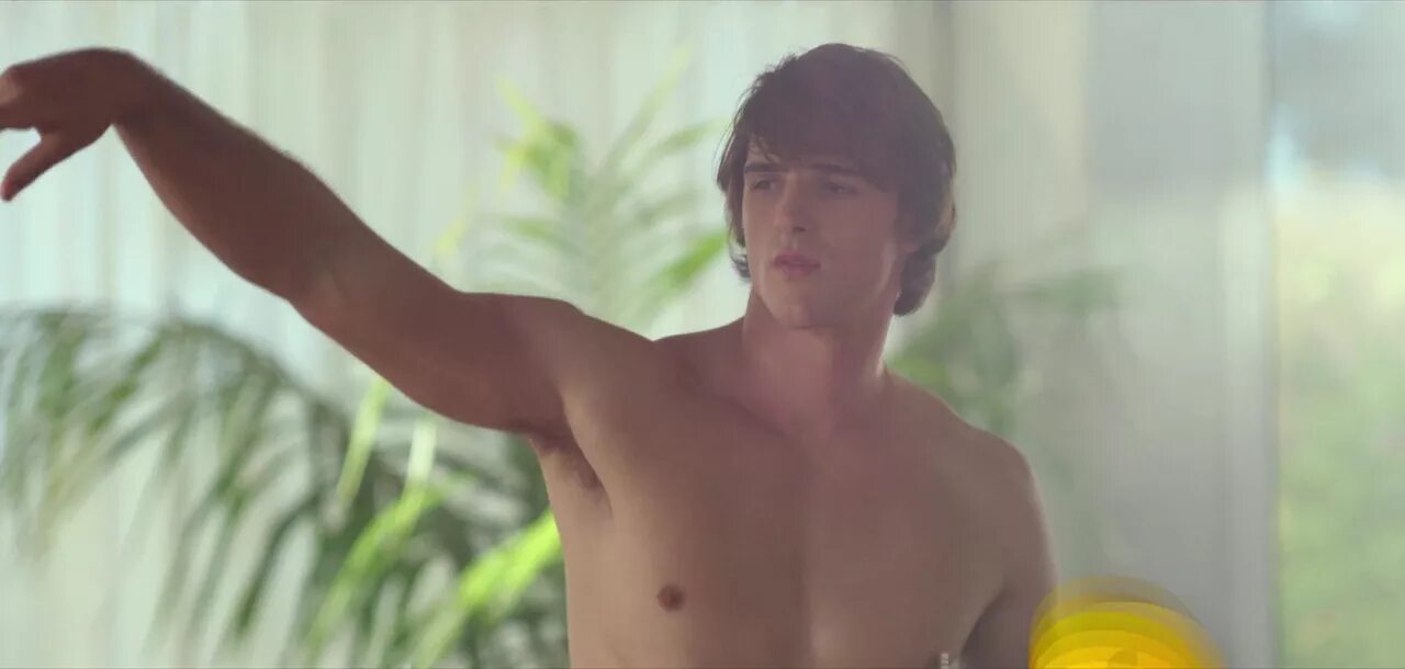 Джейкоб элорди. Джейкоб элорди ориентация. Джейкоб элорди прическа. Джейкоб элорди ориентация. Лукас гейдж эйфория.