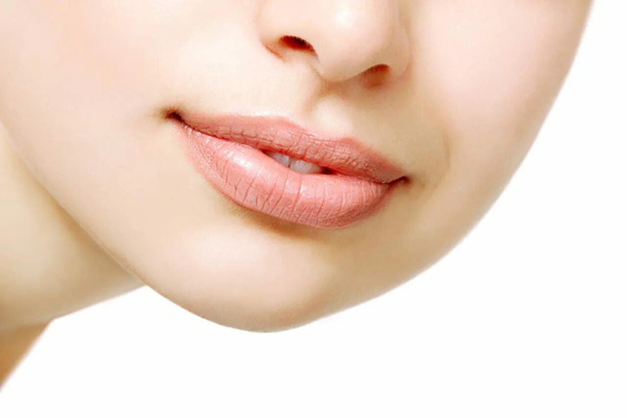 красивые губы. губы девушки. красивые губы. нежные губы. как выглядят здоровые губы.