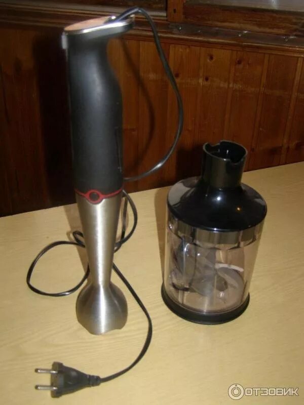 Как разобрать блендер philips. Блендер philips 700 watt hr1371. блендер philips hr 1371. филипс блендер погружной 1371. разобрать блендер филипс 600 ватт.