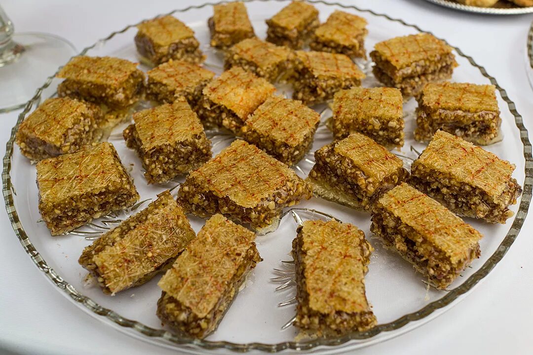 алва азерабацджанская. азербайджанская халва из муки. халва азербайджанская рецепт. халва азербайджанская рецепт. халва азербайджанская рецепт.