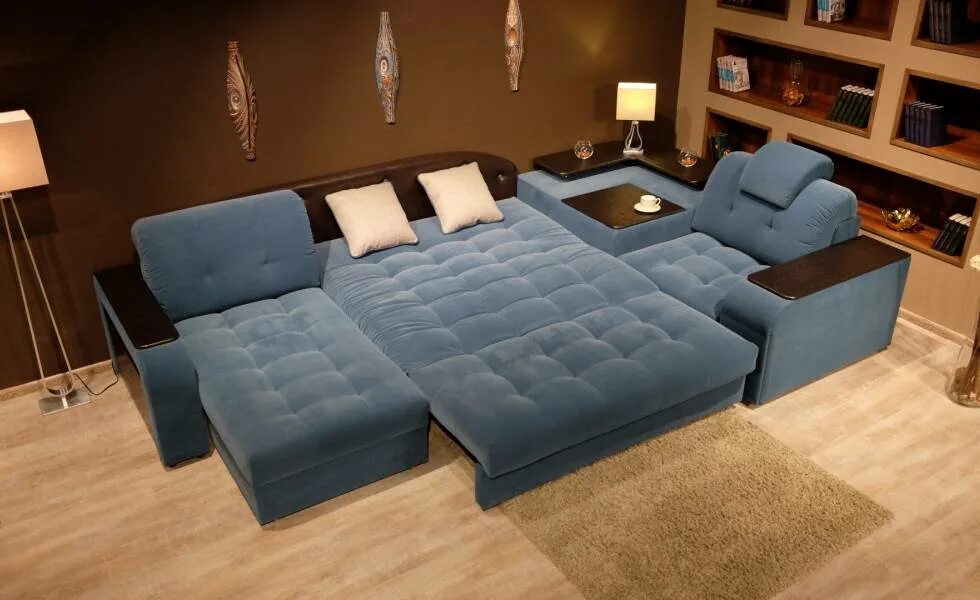 Диван угловой большой. Большие диваны для гостиной. Диван большой п-образный. Умный диван угловой.
