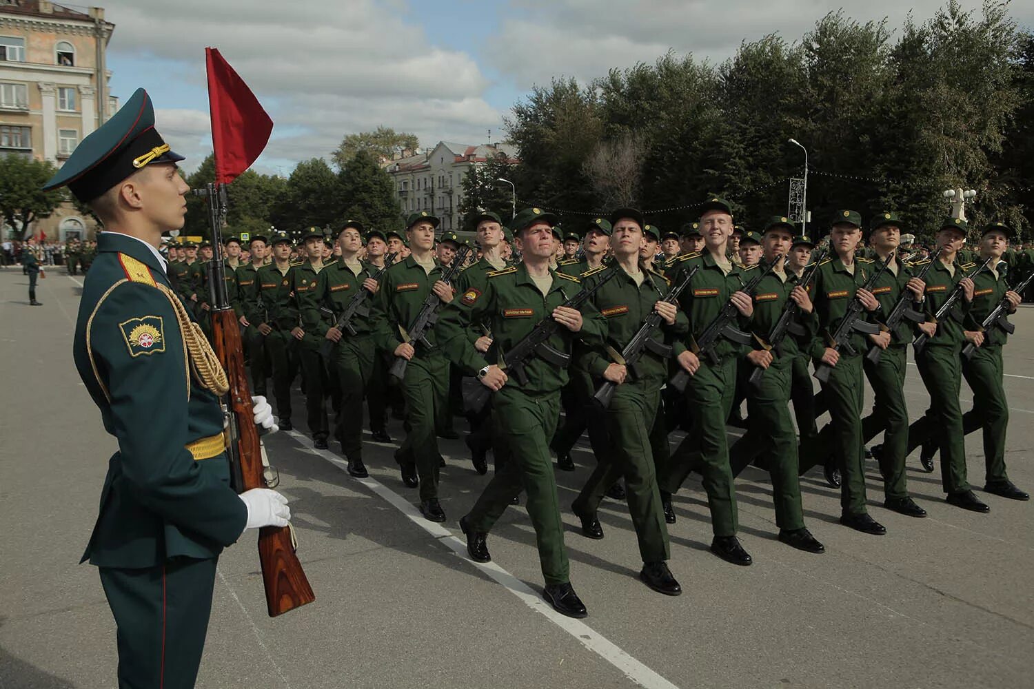 Курсанты череповецкого военного училища присягнули на верность Родине