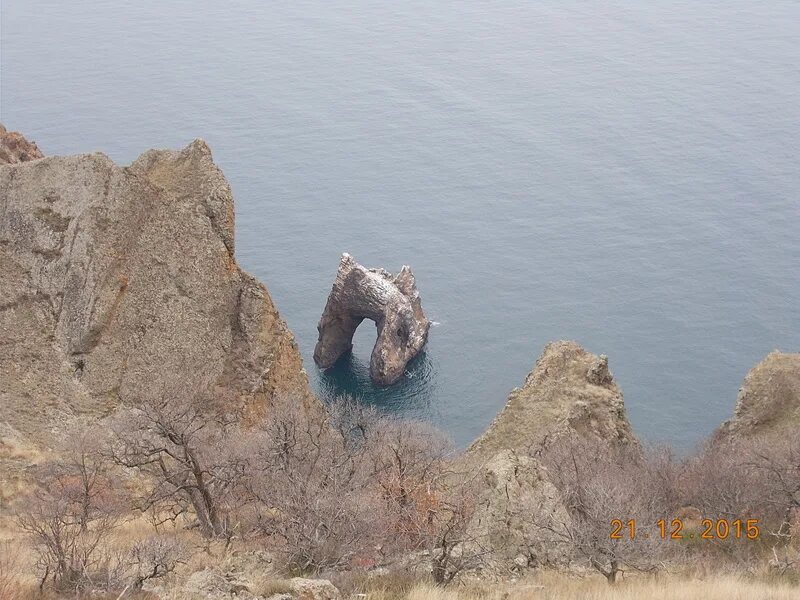 Коктебель Карадагский змей. Карадагское чудовище в черном море. Карадагский дракон. Карадагский змей 2024.