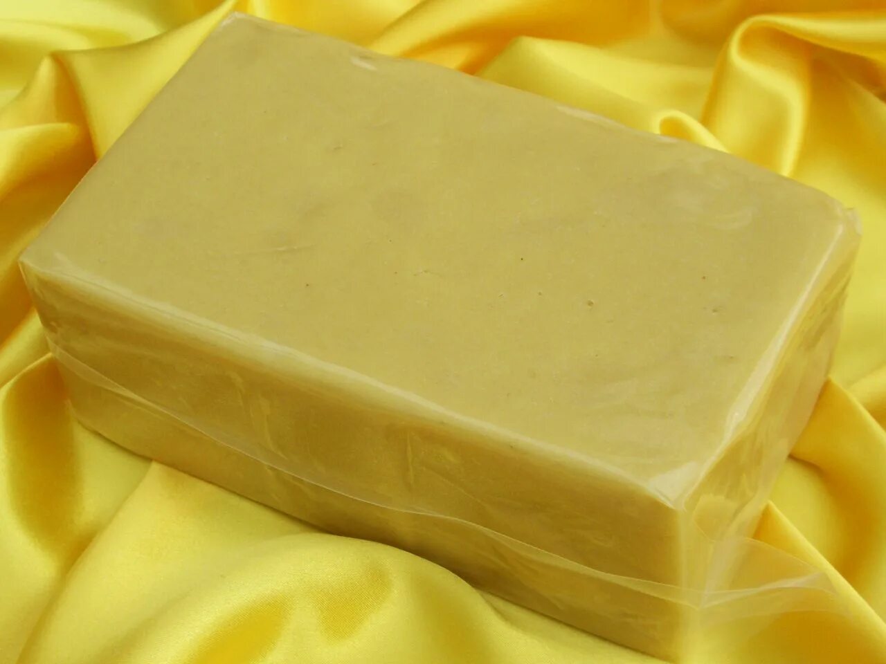 Марципан заварной. Марципановый батончик. Сердцеедка конфеты рахат. Марципан lemke. Марципан 1 3.