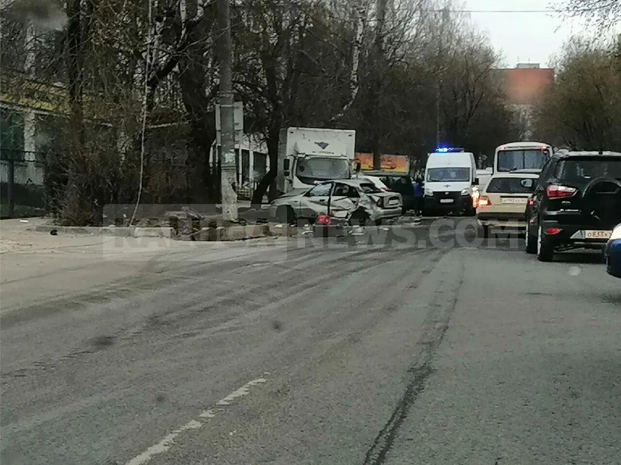 Чеб ру происшествия. Авария на Тульской улице Калуга. ДТП В Калуге сегодня Тульская. Авария в Калуге на ул Дальняя. Тульская 137 Калуга.