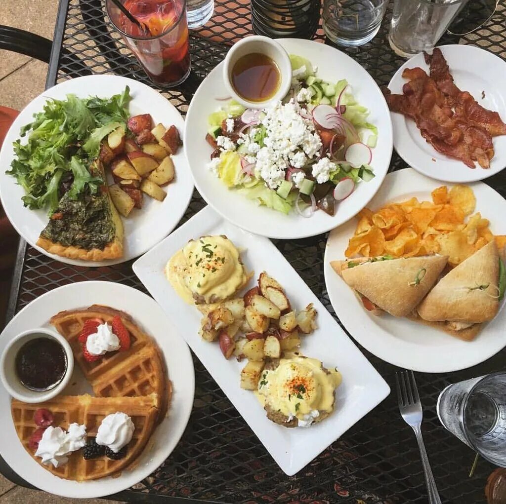 Астер ул маяковского 23 6 меню. Aster кафе спб блюда. Ресторан pho'n'roll спб. Aster кафе спб маяковского. Фо энд ролл.