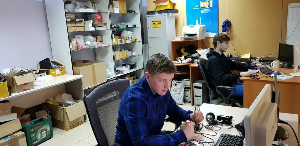 Безопасность в магазине. Система тюмень. Luis тюмень. Система тюмень. Чекистов 38 б тюмень.