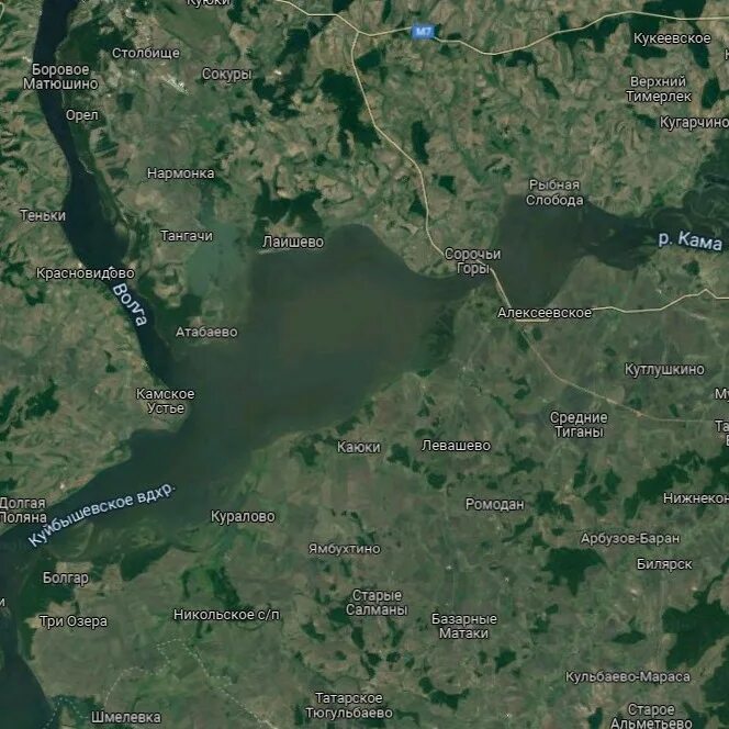 Кама соединяется с волгой. Кама впадает в волгу на карте. Где волга впадает в каму город. Кама впадает в волгу. Где волга впадает в каму город.