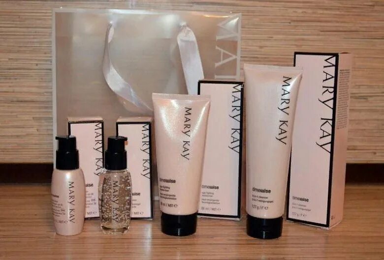 Мери кей в магазинах. Косметика mery kay. Декоративная косметика для макияжа мери кей. Мери кей в магазинах. Мери кей в магазинах.