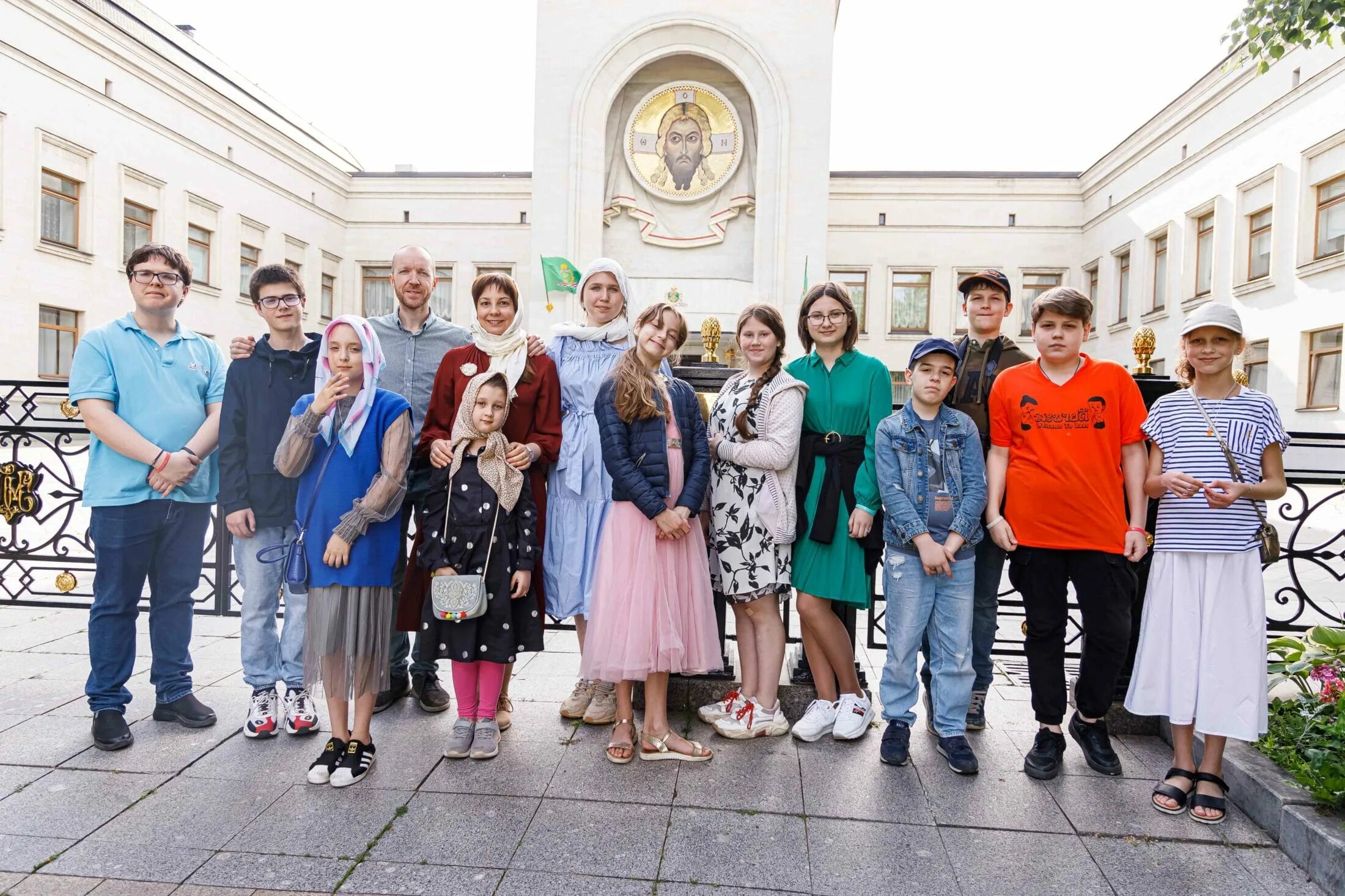 Патриарший центр. Патриарший центр. Патриарший центр. Центр духовное развитие визитка. Патриарший центр духовного развития.