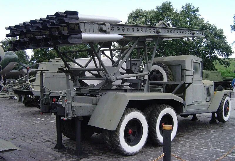 Катюша p133. Бм-13 катюша 1941. Бм-13 катюша. Бм-13 катюша кабина. Катюша p133.