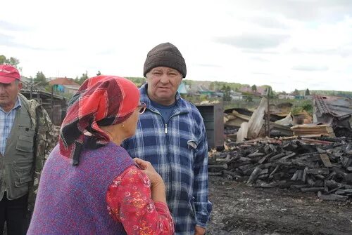 Деревня Бакмасиха. Абрамово Новосибирская область. Бакмасиха Барабинского района. Нужна помощь семье погорельцев.