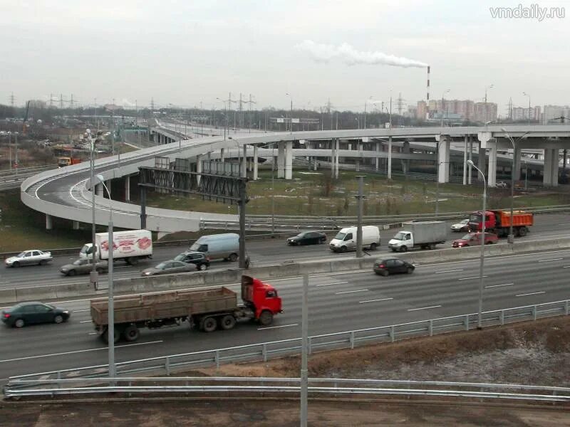 Нова на дмитровском шоссе. Транспортная развязка Дмитровское шоссе. Съезд на Дмитровское шоссе с МКАД. Реконструкция Дмитровского шоссе Алтуфьевское шоссе. Сезд МКАД Дмитровское шосе.