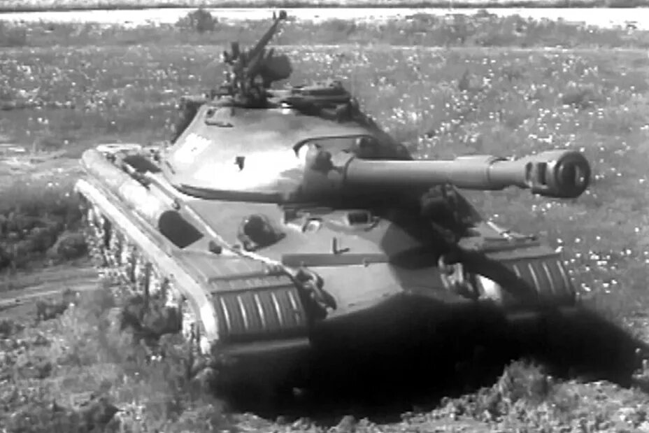 Применение т 10. Тяжелый танк т-10. Советский тяжелый танк т-10 м. ИС-10 танк. Тяжелый танк т-10 (ИС-8).