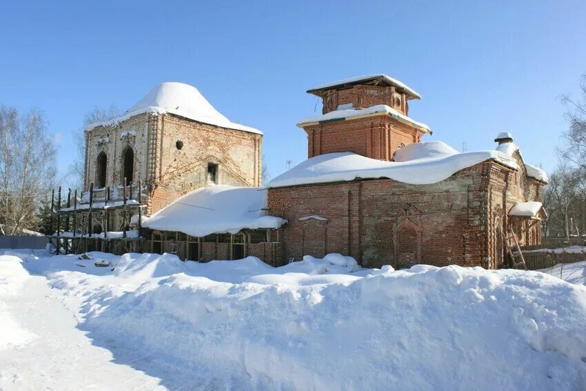 храм в вологде на советском проспекте. вологда храм петра. храм петра и павла в новинках вологда. церковь петра и павла в вологде на советском проспекте. вологда храм петра.