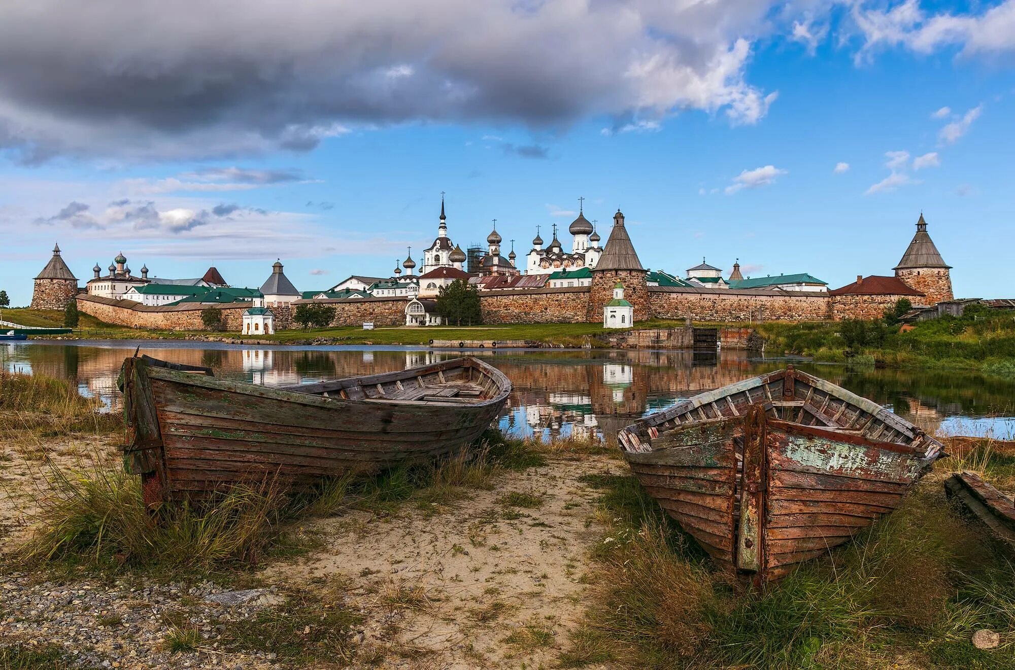 Спасо-Преображенский Соловецкий монастырь. Соловки Соловецкий монастырь. Преображенский монастырь на Соловецких островах. Спасо Преображенский Соловецкий монастырь Архангельская область. Соловецкие острова в истории россии