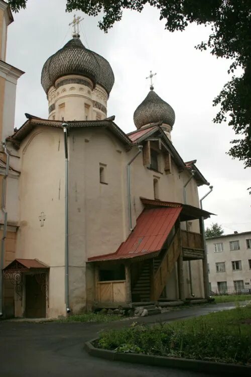 Храм стратилата. Храм феодора стратилата великий новгород. церковь фёдора стратилата на щиркове улице. церковь андрея стратилата великий новгород. церковь фёдора стратилата на софийской стороне.