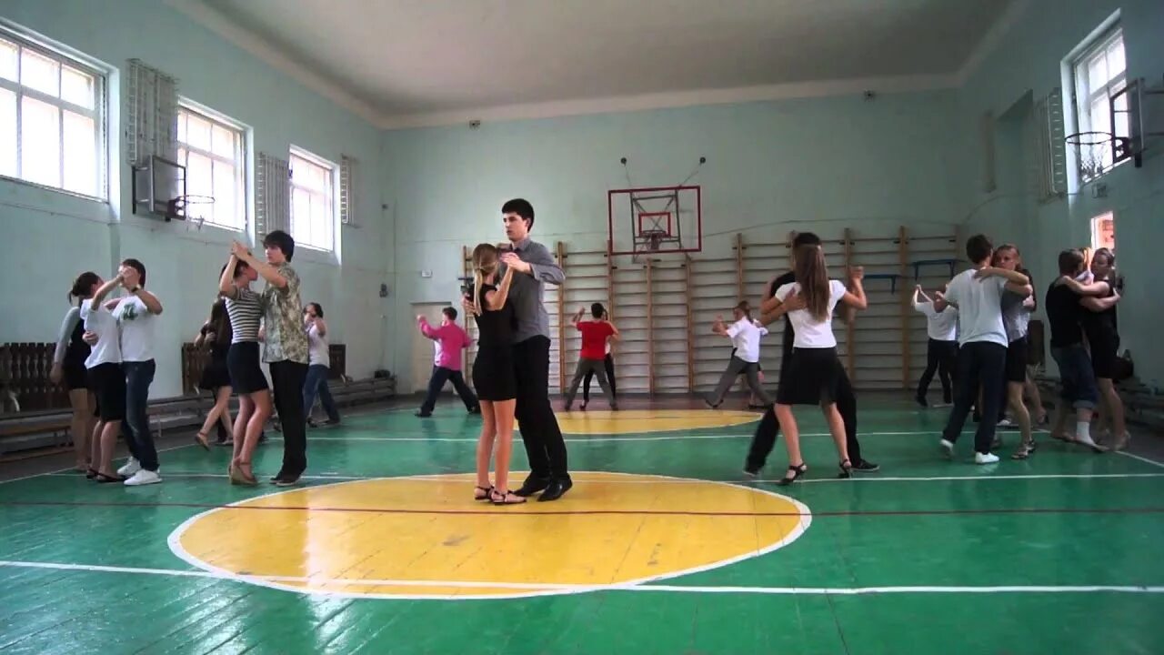 Гимназия 2 оренбург учителя. Гимназия № 6 оренбург. Гимназия 1 оренбург. Гимназия 2 оренбург. Гимназия 1 оренбург.