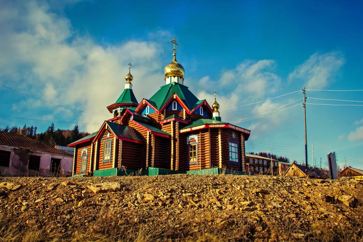 П красноярский оренбургская. Байкит. Байкит Красноярского. Храм Байкит. Поселок Байкит.