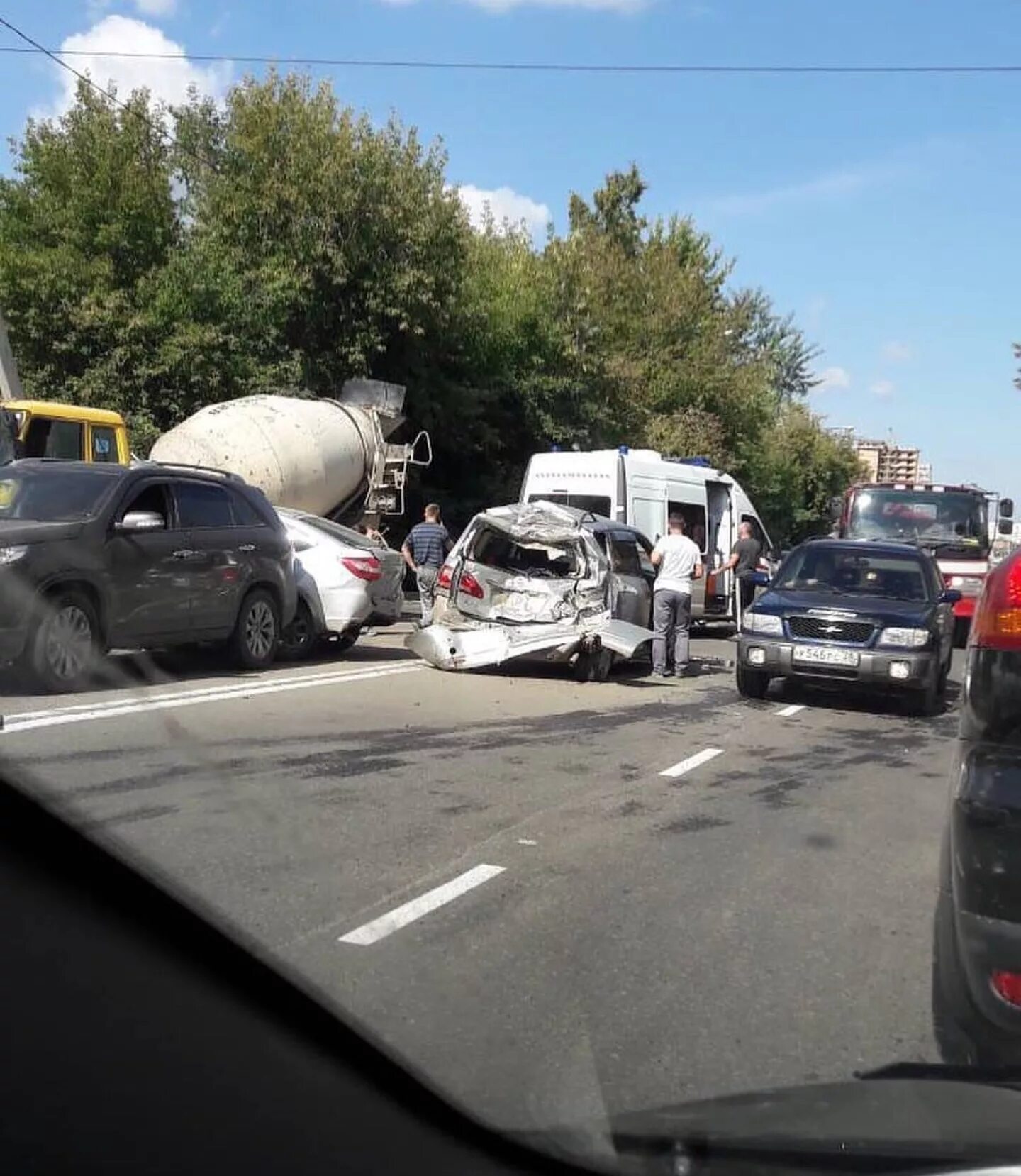 Авария на академическом мосту иркутск 29. Авария в иркутске 8 ноября 2020. 05. Сильный снегопад. Аварии г иркутск.