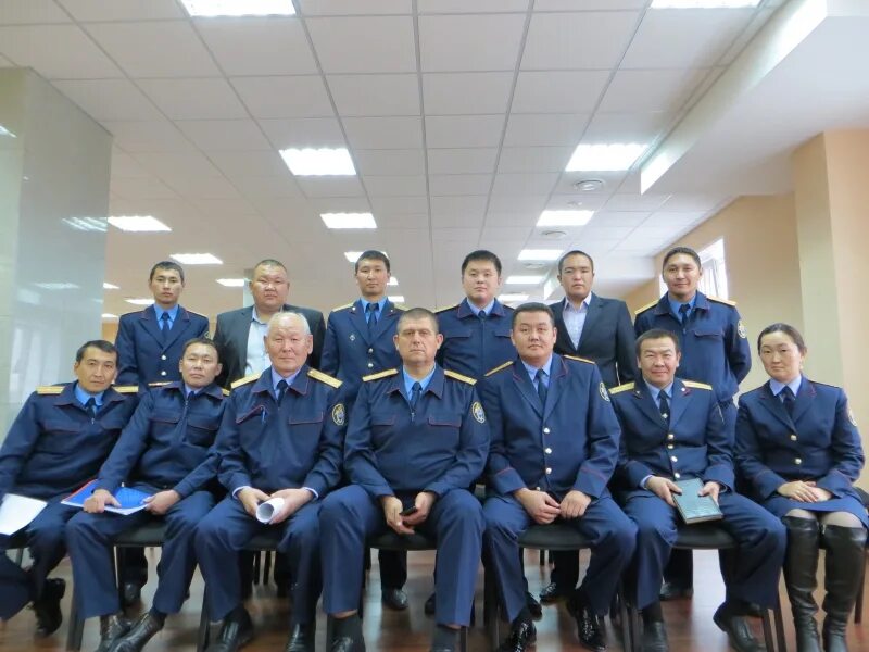 Прокурор улуг-хемского района. Прокурор города кызыла республики тыва. Кадетский класс в тыва. Су тыва. Су ск бурятия.