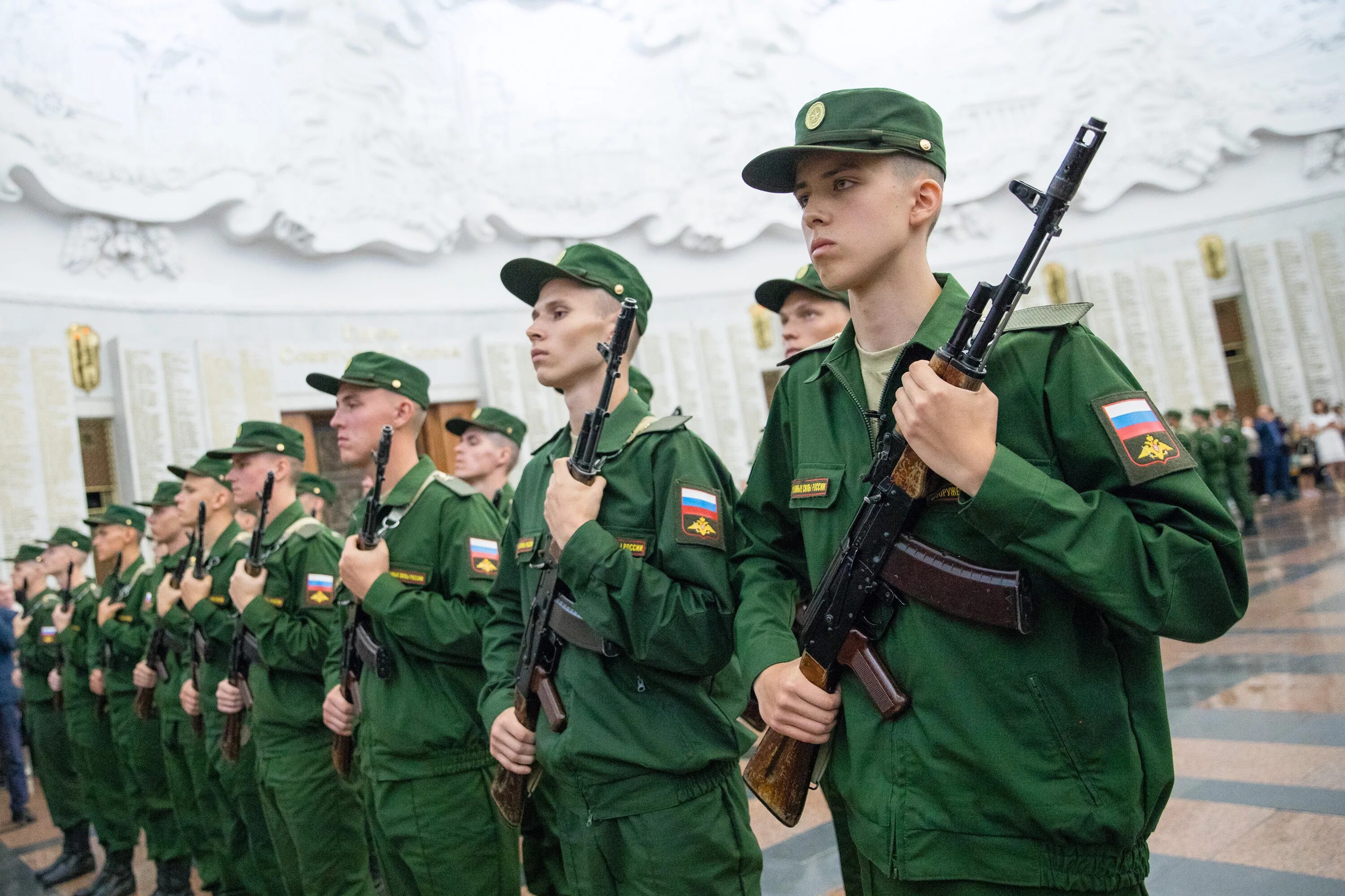 Полк московской области отзывы. Семёновский полк 7 рота. Семеновский полк присяга. Семеновский полк МСР. Присяга Семеновский полк 2019.