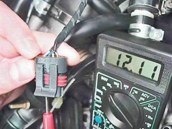 Датчик холостого хода ваз 2114 напряжение. Как проверить датчик холостого на ваз. Датчик холостого хода ваз 2107. Как проверить датчик холостого хода мультиметром. Проверка рхх мультиметром ваз.