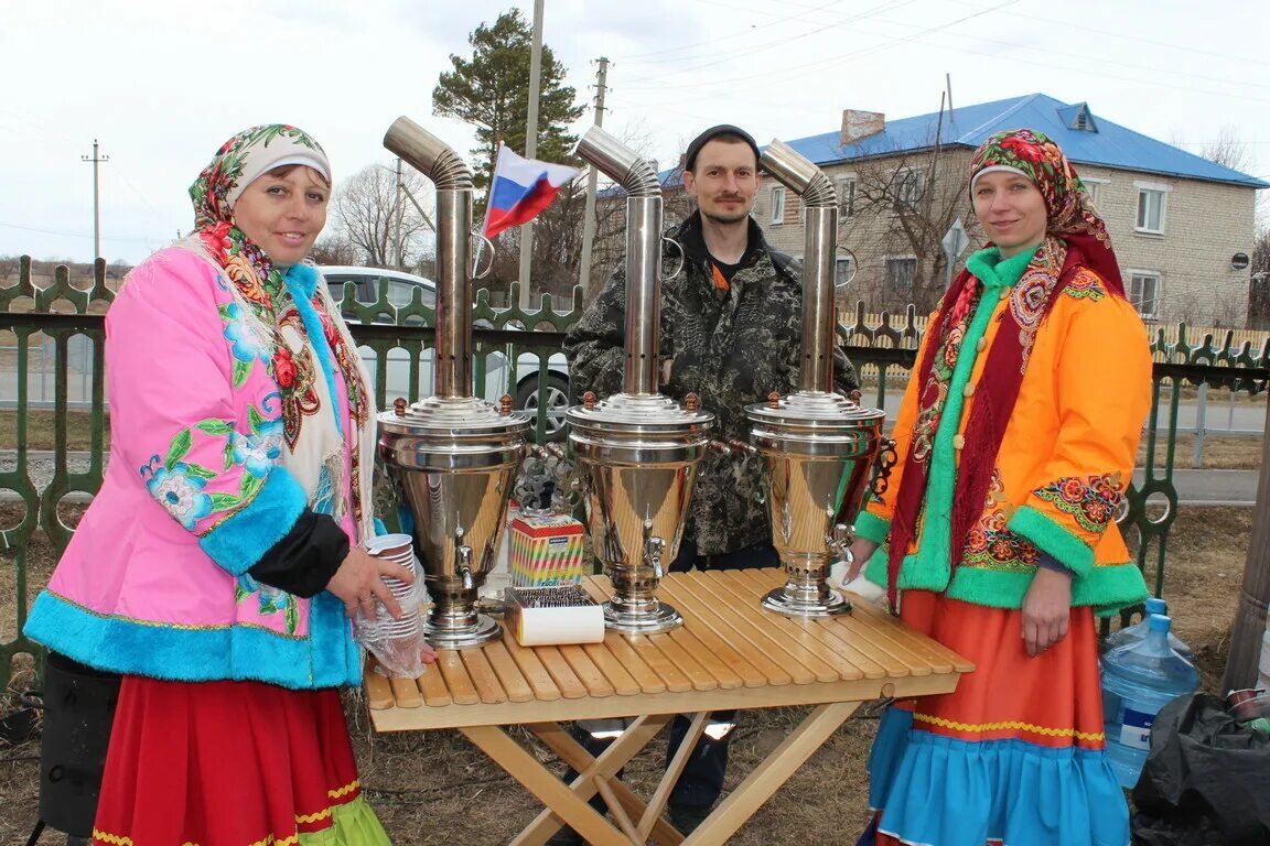 Погода в абатском тюменской на 10 дней. Деревни Абатского района. 100 Летие Абатского района. Мероприятия в Абатском районе. Абатское девушки.