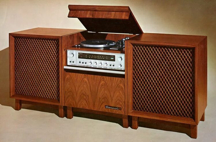 Центр с проигрывателем пластинок. Винтаж sansui. винтажный стерео кабинет sansui aps 1200 m. музыкальный центр sansui. стерео консоль hi-fi.