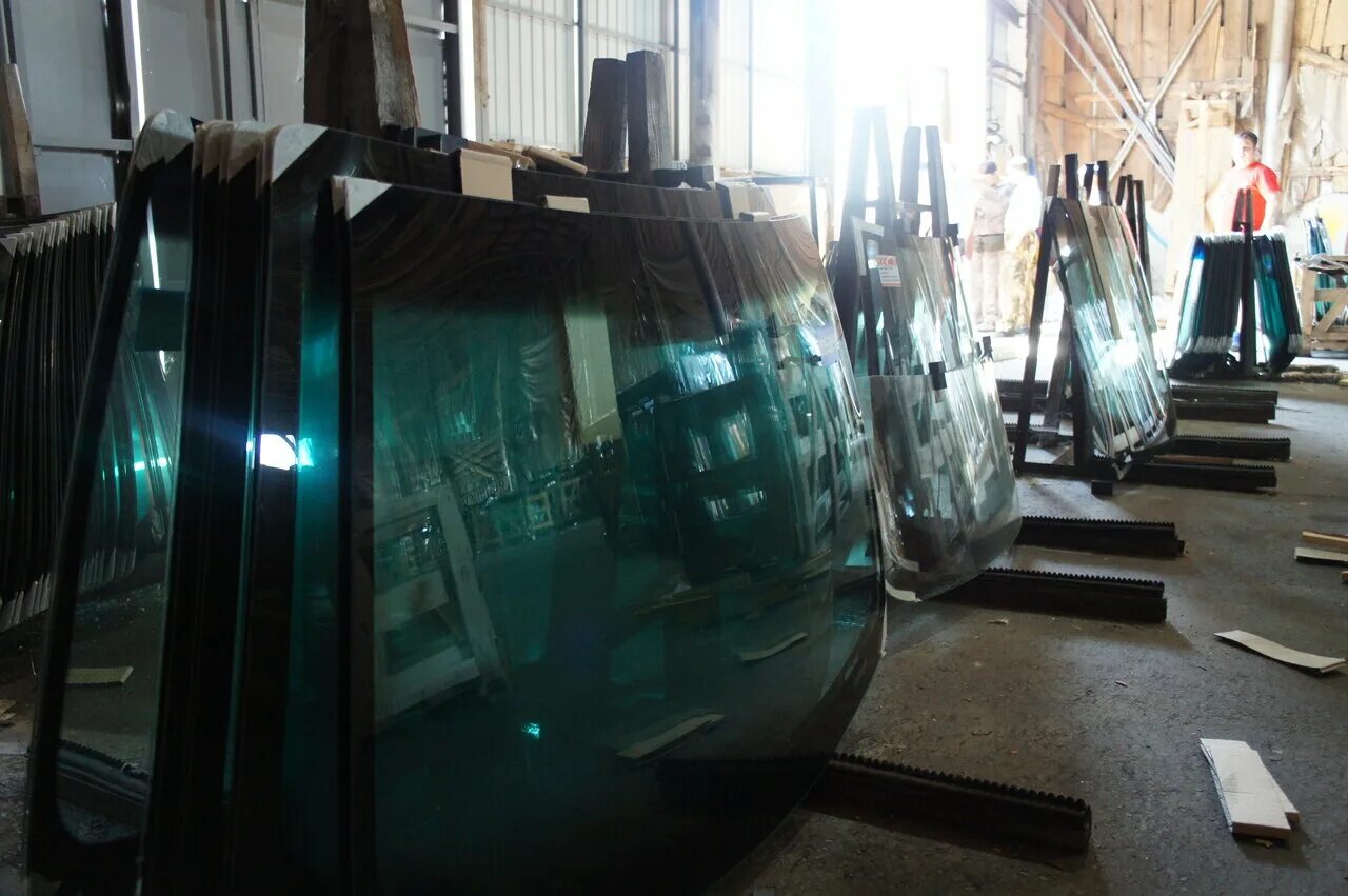 боров автостекло. лобовое стекло ваз 2108 бор overtinted. атермальное лобовое стекло бор на газель 3302. стекло лобовое 3734agnbl боравтостекло. стекло лобовое с полосой бор 2108.