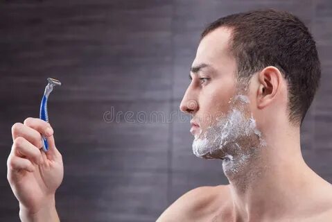К чему снится бриться