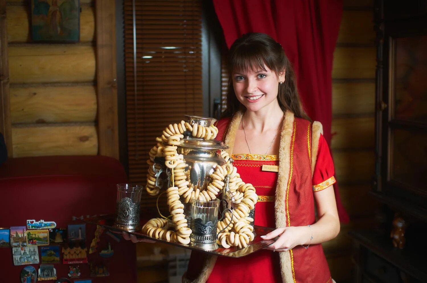 Сквер в красной горе брянской области лысенко. Подслушано красная гора брянская. Автостанция красная гора брянская область. Пгт красная гора брянской области. Красная гора суд брянской.