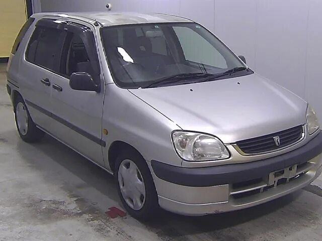 Тойота раум 1999 года. Toyota raum 2001. Тойота раум 2004. Тойота раум год выпуска. Тойота раум год выпуска.